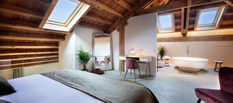 Deluxe Duplex Suite Magic of the Stars with Wi-Fi