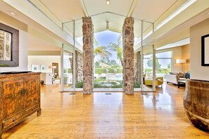 Interior - Hollywood Hills Mid-Century Modern (Los Angeles)