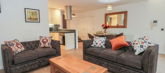 32A Bank Street