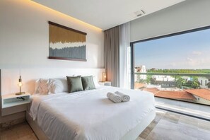 1 bedroom, in-room safe, iron/ironing board, travel cot - Sea view and spectacular rooftop 2 minutes from the beach (Playa del Carmen)