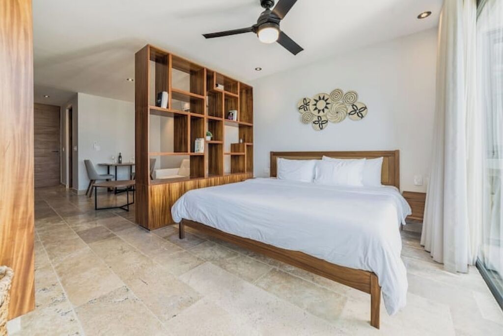 1 chambre, coffres-forts dans les chambres, bureau