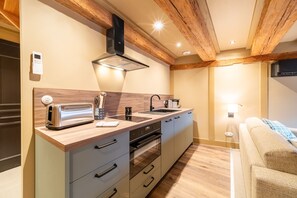 Fridge, oven, dishwasher, coffee/tea maker - Appartement Horber - A quelques minutes de Colmar (Eguisheim)