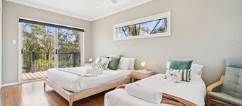 Mirrabel in Blackheath