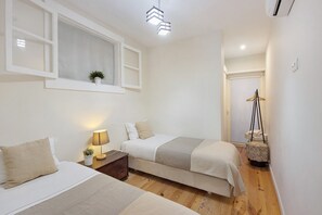 2 bedrooms, iron/ironing board, WiFi, bed sheets - Lighthouse Apartment with Terrace – Foz do Douro (Porto)