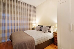 2 bedrooms, iron/ironing board, WiFi, bed sheets - Lighthouse Apartment with Terrace – Foz do Douro (Porto)
