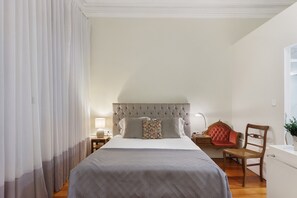 Iron/ironing board, WiFi, bed sheets - Lighthouse Apartments with Sea View – Foz do Douro (Porto)