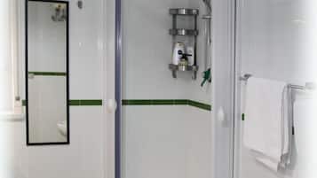 Ducha, bañera de hidromasaje, artículos de tocador ecológicos