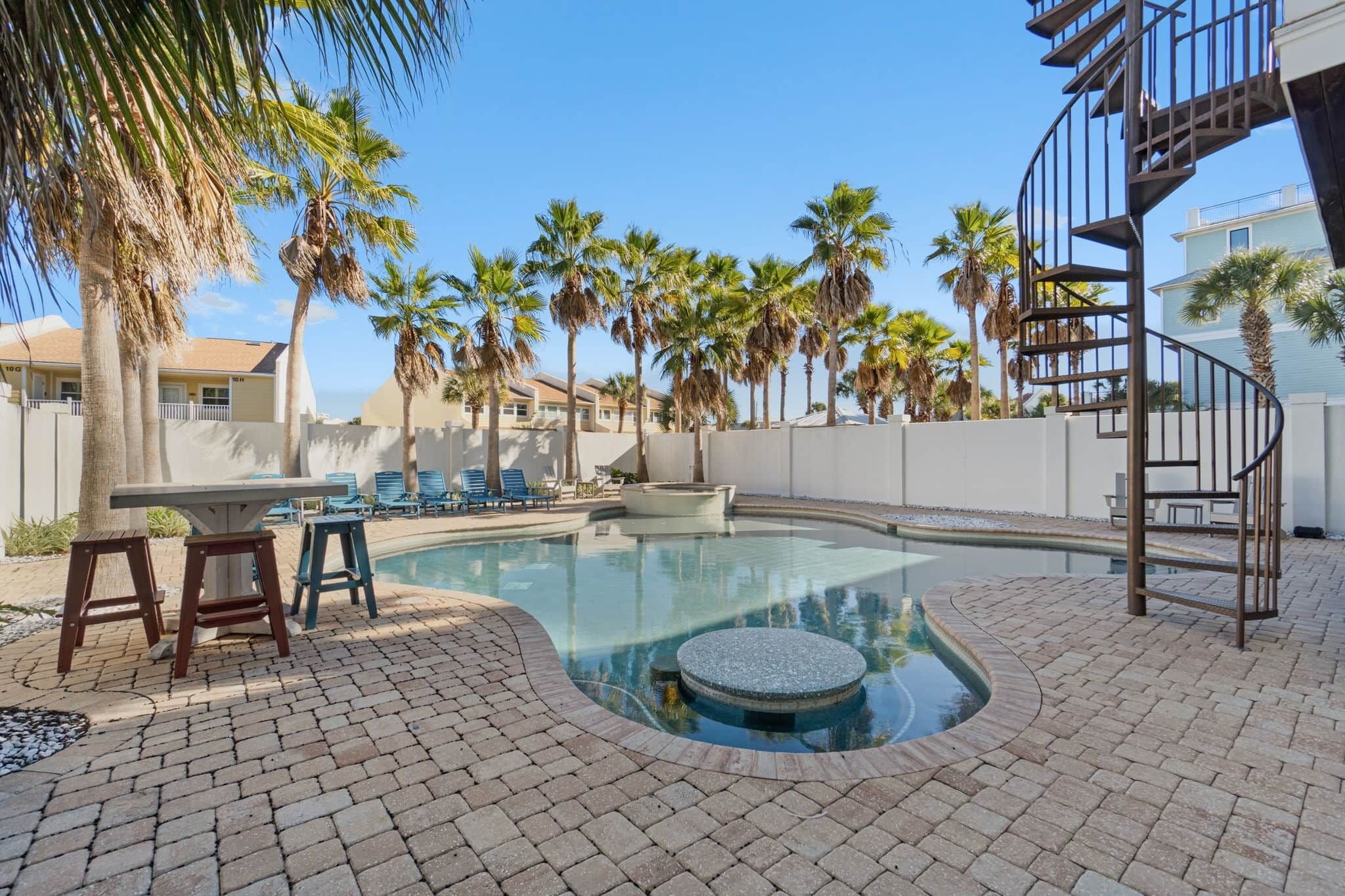 Udendørs pool, opvarmet pool