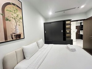 Iron/ironing board, WiFi - 🌟 KHU BE – VIÊN NGỌC YÊN BÌNH TẠI VINHOMES GRAND PARK 🌟 (Thành phố Hồ Chí Minh)