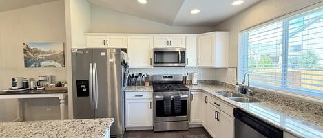 Microwave, oven, stovetop, dishwasher