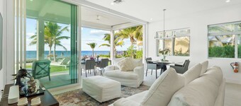 26 Luxury Condo with Private Oceanfront Garden