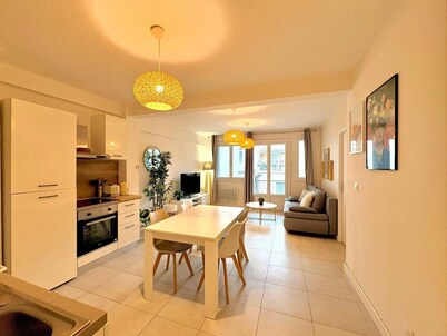 Le Colbert - Balcony, 4 bedrooms, 4 bathrooms