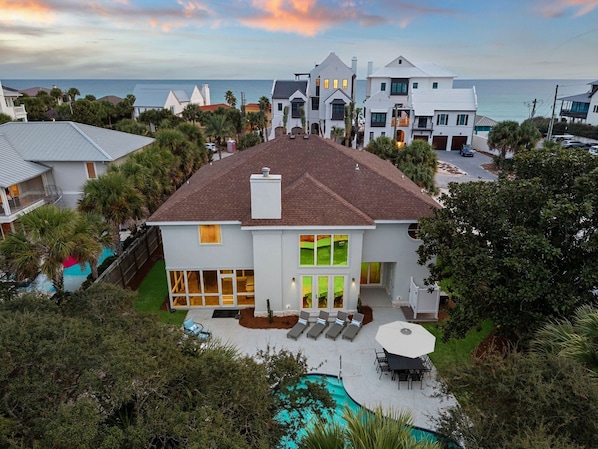 Exterior - 300ft to Beach with Private Pool, LSV and Bikes | Dog Friendly (Santa Rosa Beach)