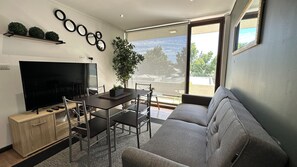 Living area - Castellon 176 Apart Hotel (Concepción)