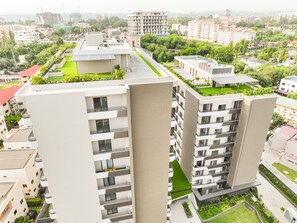 Exterior - Comfy One Bedroom Apartment @ The Bantree (Accra)