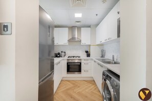 Luxury Apartment, Balcony, Pool View | Private kitchen - Jeewar JVC near Circle Mall Pool & Gym (Dubai)