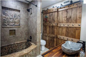 Shower, towels, soap, toilet paper - 4 Acres + 4BR Secluded Cabin w Hot Tub & Fire Pit. Next to Blue Ridge Parkway! (Newland)