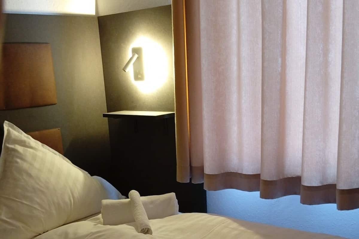 Chambre triple | AccĂšs au Wi-Fi (inclus)