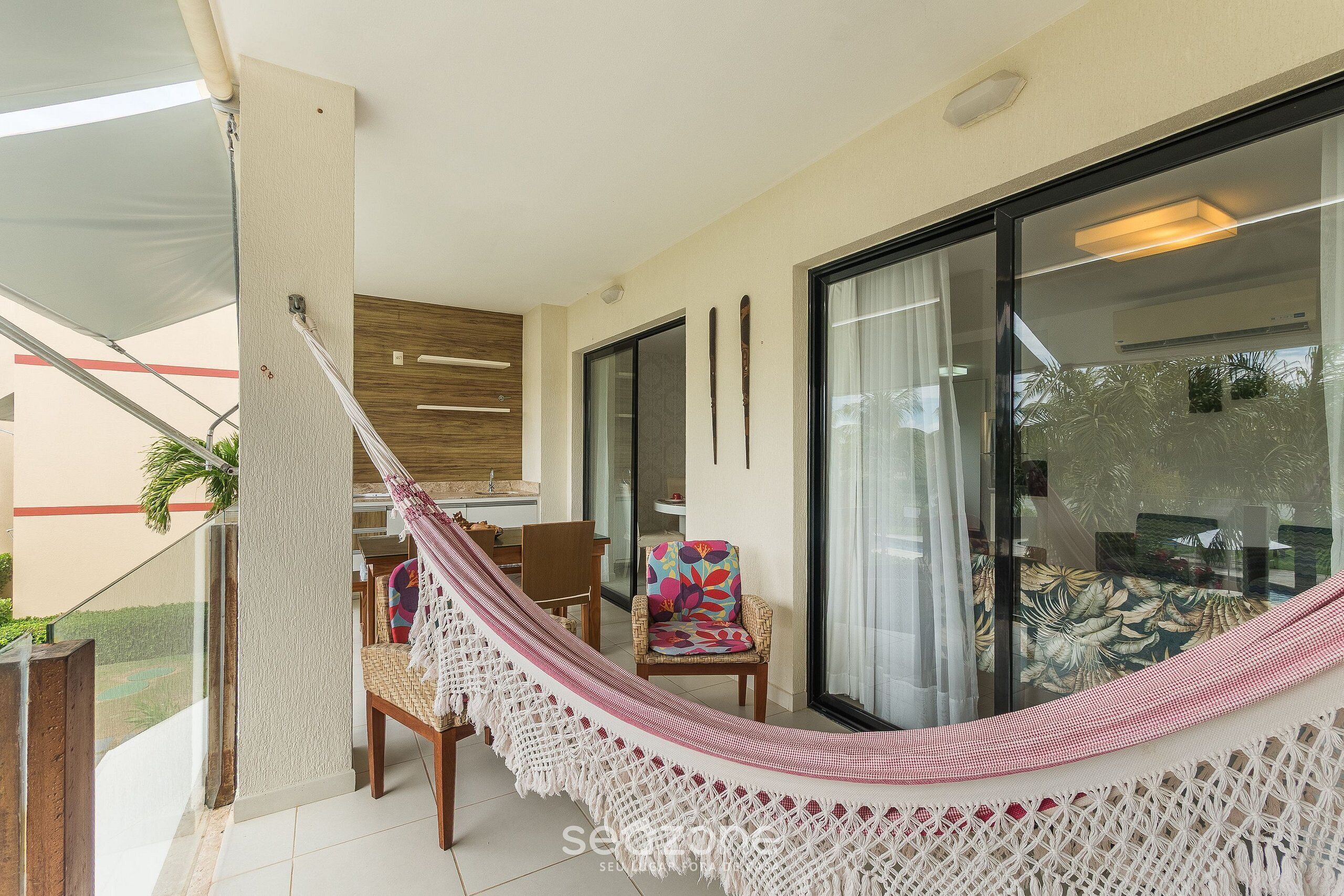 Apartamento básico | Terraço/pátio