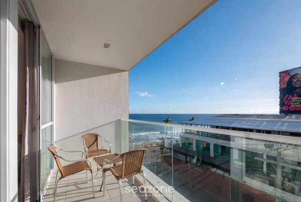 Basic Apartment | Property grounds - Your Complete Stay in Barra, 50 m From the Beach Exps (Salvador)
