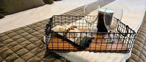 Strykejern/-brett, wi-fi og sengetøy