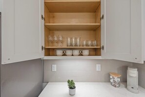 Interior - New River Ranch Retreat | King | Dining & Shopping (Lafayette)