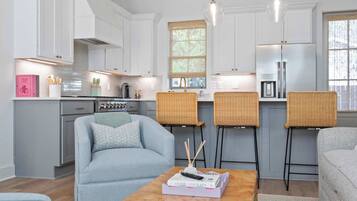 Smart TV, books, offices