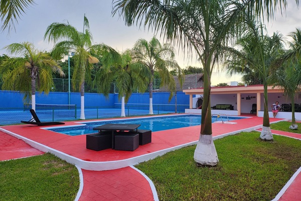Pool