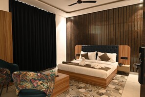 Kamar Deluks | Kedap suara dan Wi-Fi gratis