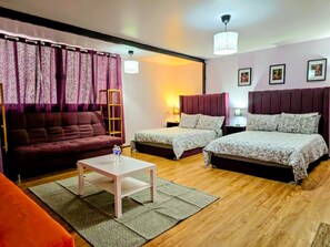 Desk, iron/ironing board, WiFi, bed sheets