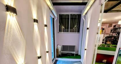 Suite roja céntrica ideal para conocer la ciudad