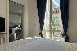 1 Schlafzimmer, Schreibtisch, Bügeleisen/Bügelbrett, kostenloses WLAN