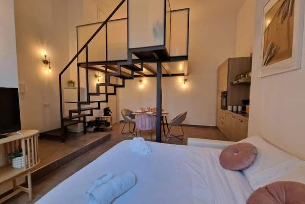 Strygejern/strygebræt, Wi-Fi, sengetøj