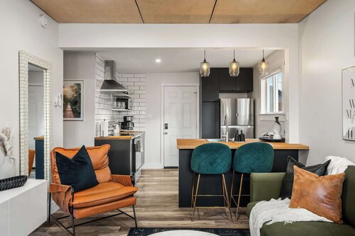 The Bedrock | Modern Charm | Sleeps  Guests | NEW