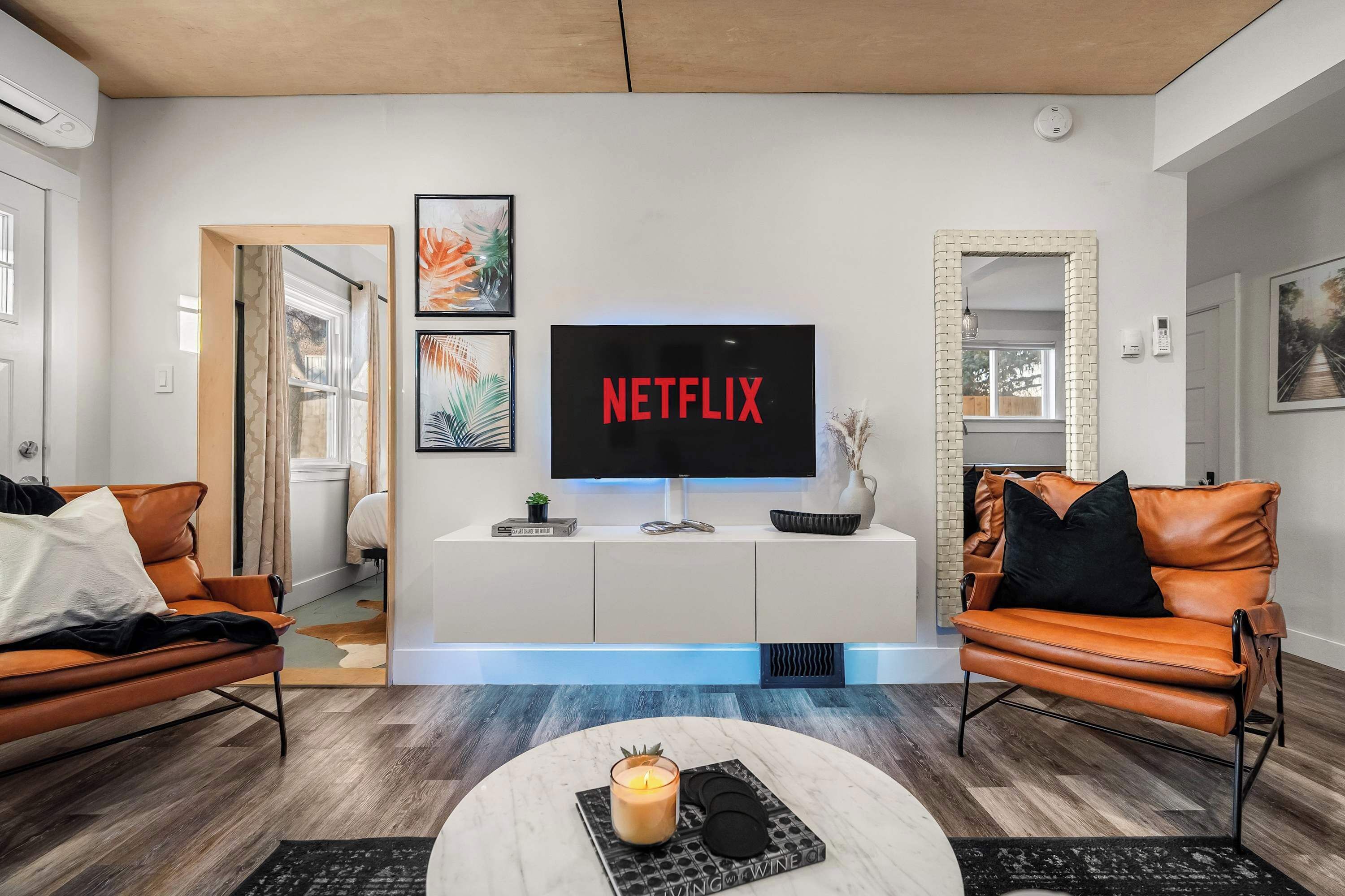 Télévision, espaces bureaux