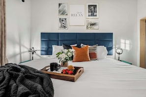 2 chambres, lit de bébé portatif, Wi-Fi, literie fournie