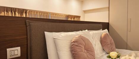 Fer et planche Ă repasser, Wi-Fi, draps fournis