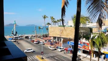 Departamento Confort, balcón | Vista del balcón