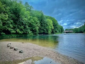 Beach - Gnome Home (Campton)