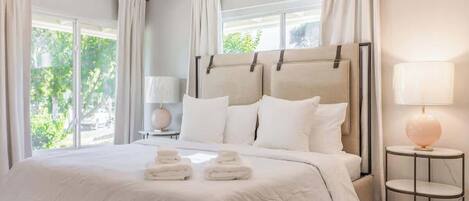 1 chambre, fer et planche à repasser, Wi-Fi, draps fournis