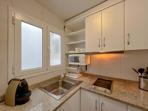 Apartment | Private kitchen - Apartment in Lloret Near Lloret Beach (Lloret de Mar)