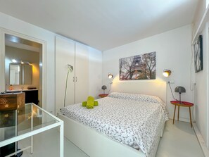 Apartemen | 2 kamar tidur dan setrika/meja setrika