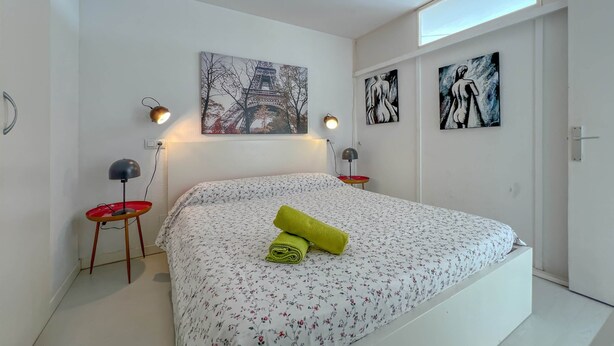 Appartement | 2 chambres, fer et planche à repasser