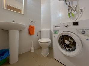 Apartamento | Banheiro | Secador de cabelo 