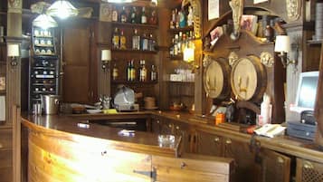 Bar (en el alojamiento)
