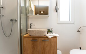 Shower - PREMIUM HOLIDAY HOUSE 4 (Privlaka)