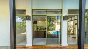Interior - Casa Harmonia Modern Tropical Villa with Private Pool in Potrero (Potrero)