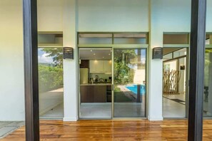Interior - Casa Harmonia Modern Tropical Villa with Private Pool in Potrero (Potrero)