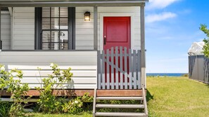 Exterior detail - Studio on Morgo - A cozy coastal escape with ocean and river views (Urunga)