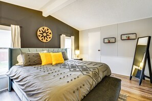 3 slaapkamers, een bureau, internet, beddengoed